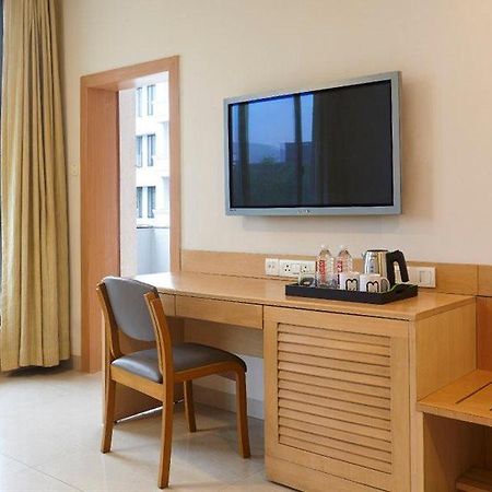 Mango Suites Select Mahape Navi Mumbai Dış mekan fotoğraf